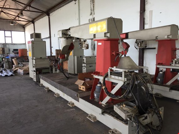Used IGM RT 280-6R/V Welding robot for Sale (Trading Premium) | NetBid Industrial Auctions